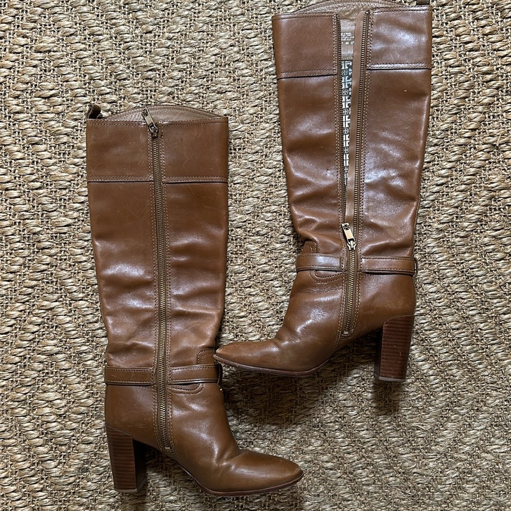 Authentic Tory Burch Boots, size 8